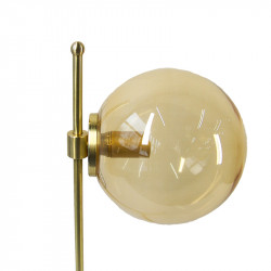 Lámpara de sobremesa, estructura de latón en acabado satinado, 1 luz, con difusor de vidrio soplado en bola Ø 16 cm