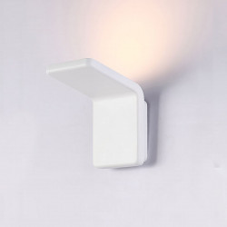 Aplique de pared moderno LED, Serie Double White 10W, estructura metálica en acabado blanco, iluminación LED integrada.