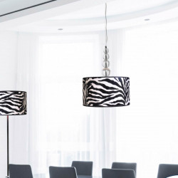 Lámpara de techo colgante moderno, Serie Zebra, soporte de techo metálico en acabado negro, con cable acerado