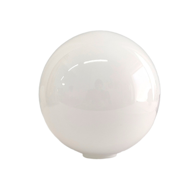 Bola de cristal Ø 160 mm, en acabado opal brillo duplex. Boca Ø 45 mm.
