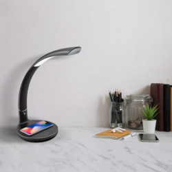Lámpara Flexo moderno LED, Serie Alabastro, en color negro con detalles en cromo. Realizado en metal, silicona y ABS
