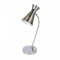 Lámpara de mesa moderno, Serie Petra, de color níquel/cromo brillo realizado en metal.