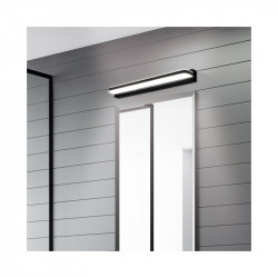El aplique de pared para baño Serie Aero es una pieza de diseño moderno y elegante, perfecta para iluminar espejos de baño.