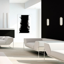 El aplique de pared de la colección Sultán es una pieza de diseño elegante y minimalista
