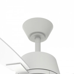 El ventilador de techo White Bass - LM8820 es un ventilador de techo moderno y elegante con un acabado blanco.