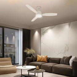 El ventilador de techo White Bass - LM8820 es un ventilador de techo moderno y elegante con un acabado blanco.