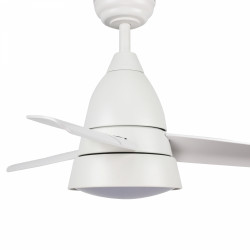 El ventilador de techo White Silence - LM8805 es un ventilador de techo moderno y elegante con un acabado blanco.
