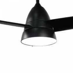 El ventilador de techo Black Silence - LM8806 es un ventilador de techo moderno y elegante con un acabado negro.