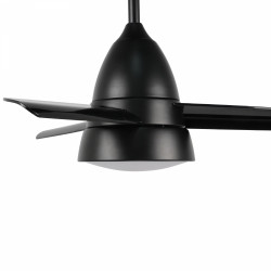 El ventilador de techo Black Silence - LM8806 es un ventilador de techo moderno y elegante con un acabado negro.
