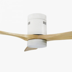 El ventilador de techo White Energy - LM8090 es un ventilador de techo moderno y elegante con un acabado blanco.